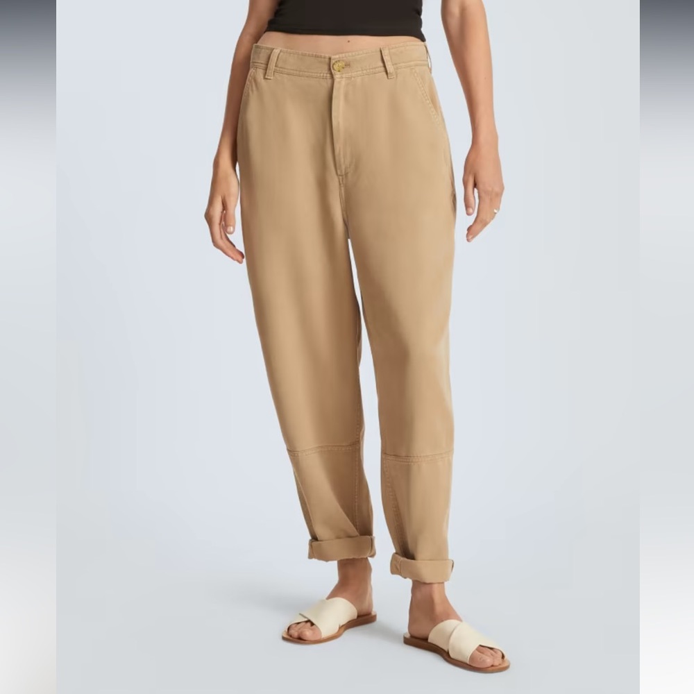 Everlane relaxed chino